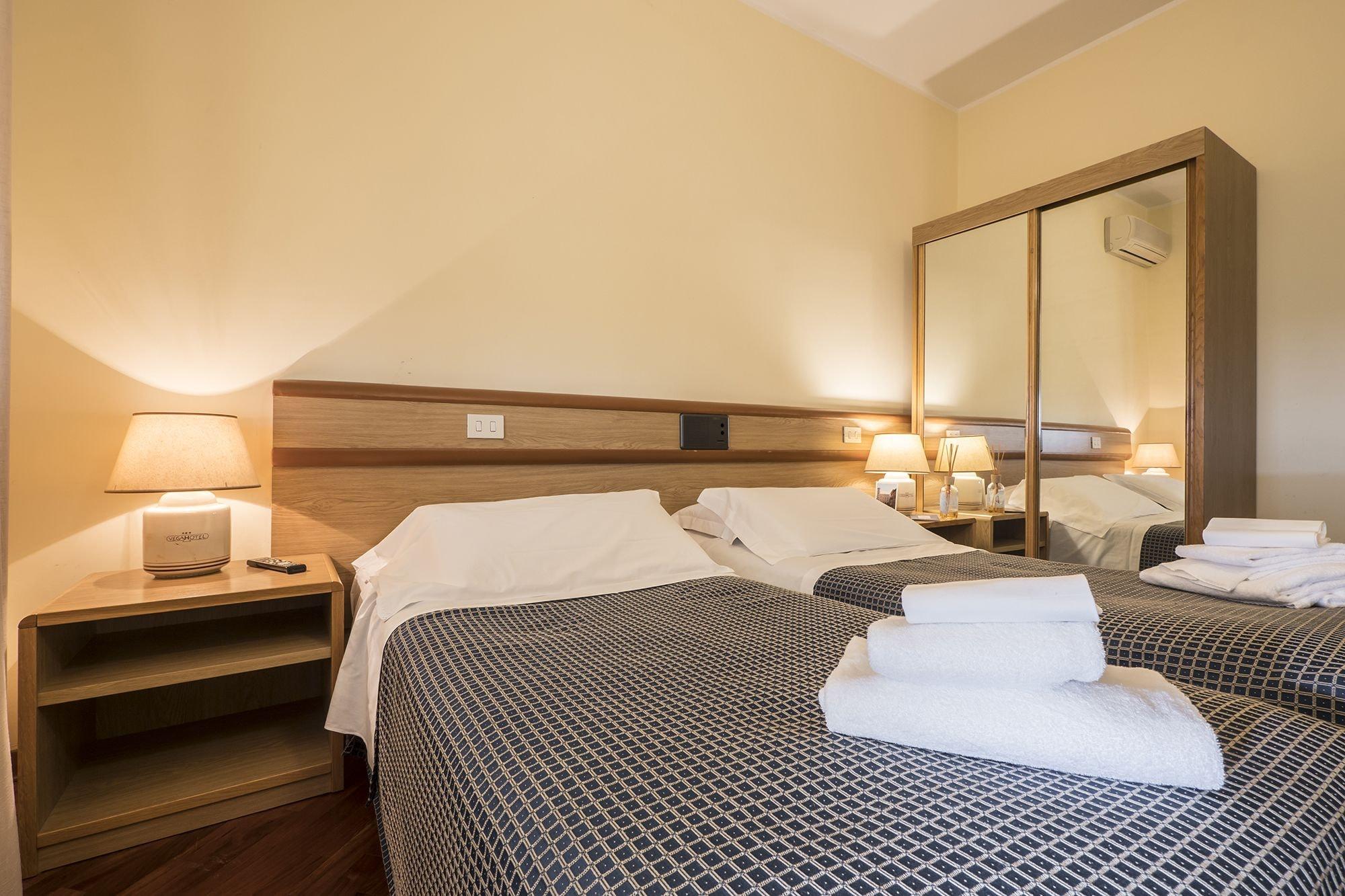 Hotel Vega เปรูจา ภายนอก รูปภาพ